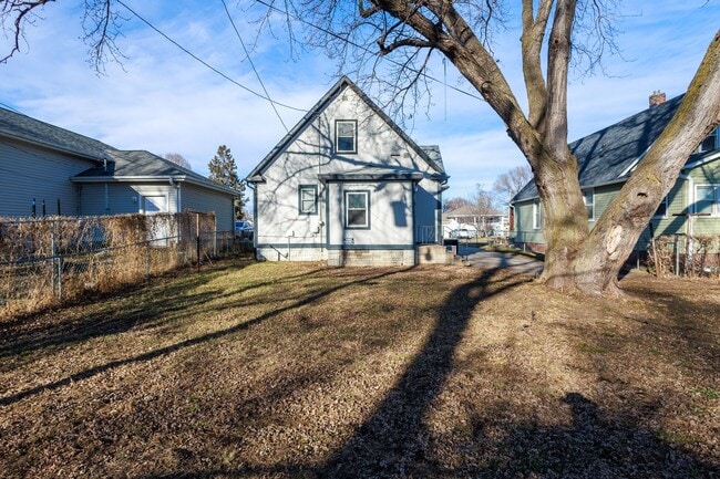 Photo - Spacious and Inviting 3 Bed 2 Bath House!