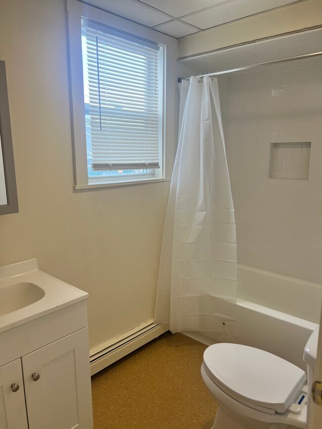 Photo - 8 Elm St Unidad 1