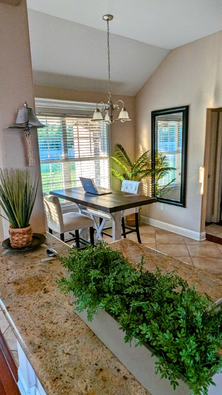 Photo - 3115 Village Cir