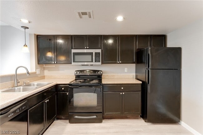 Photo - 1901 Goodwill St