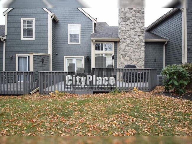 Photo - 7497 Charrington Ct Casa