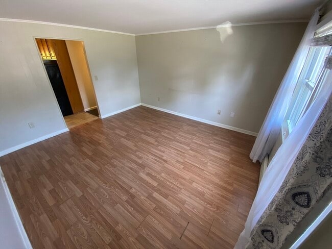 Building Photo - 24 River St Unit B