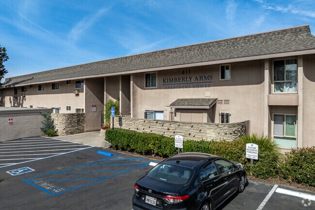 Photo - Kimberly Arms