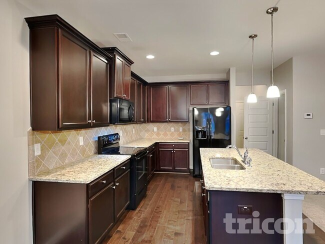 Photo - 377 Lossie Ln