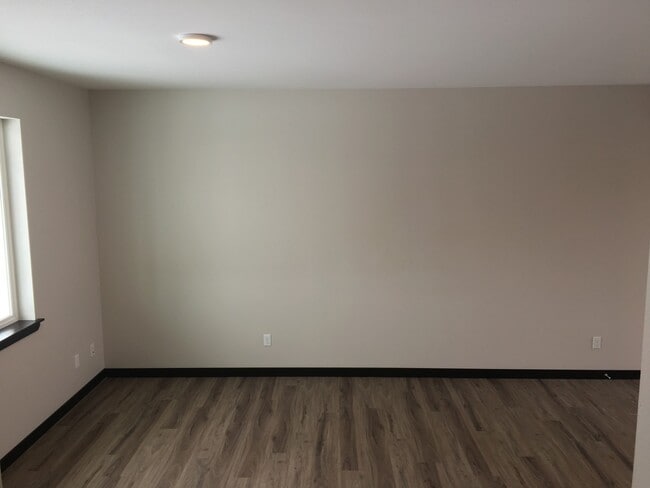 Photo - 2303 Landon Ln