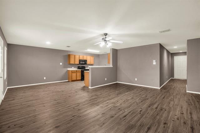 Building Photo - 12725 Ocean Spray Dr