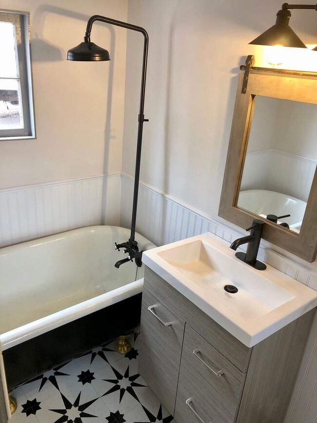 Photo - 953 Osage Ave Unidad 1