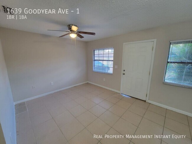 Photo - 1639 Goodyear Ave Unit 1