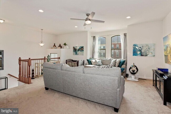 Photo - EMBREY MILL - SPACIOUS TOWNHOME