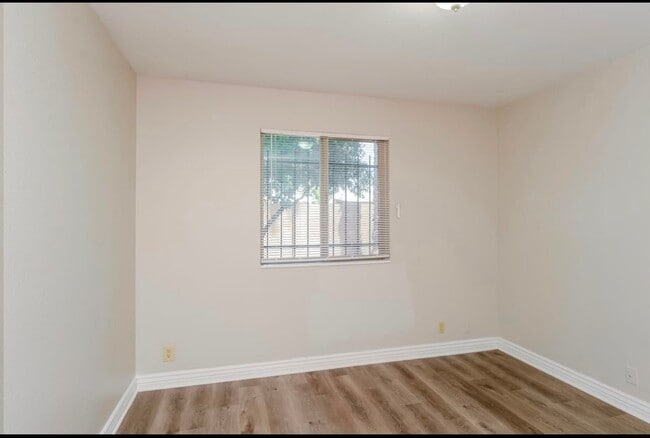 Photo - 3140 E Caballero St