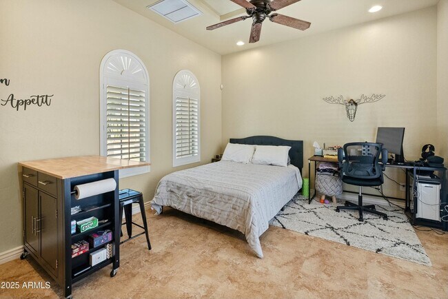 Photo - 7425 W Caro Rd