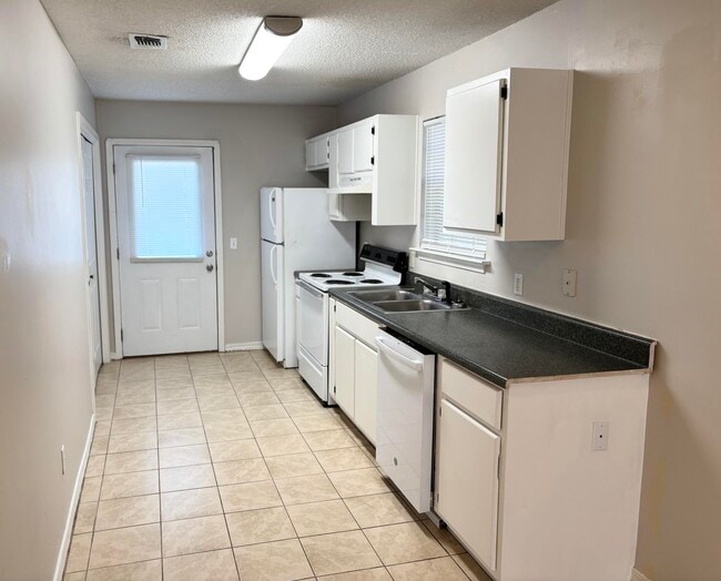 Photo - 6903 Sea Turtle Cir Unit A