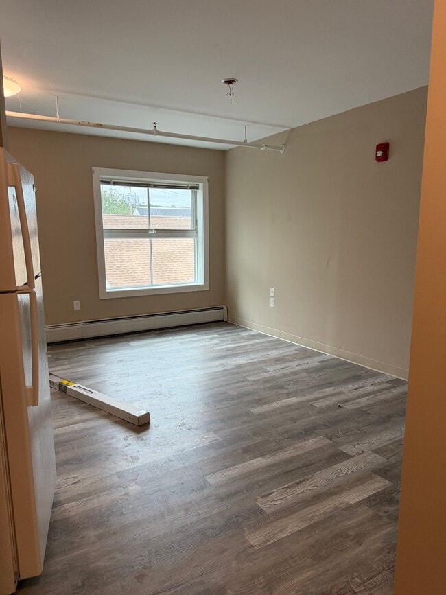 60 Pleasant St Unit 2-1