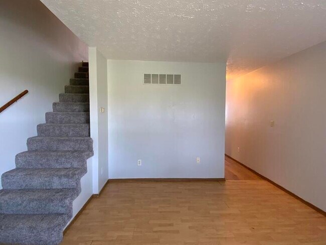 Photo - 1028 Belle Valley Dr Unit 6