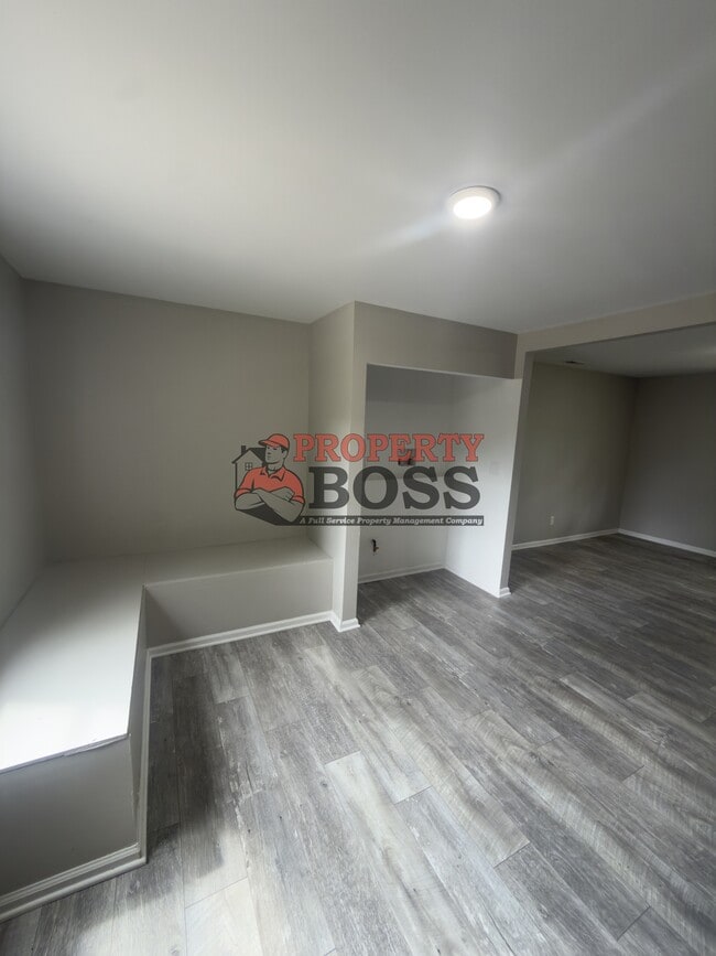 Photo - 3985 Grant St