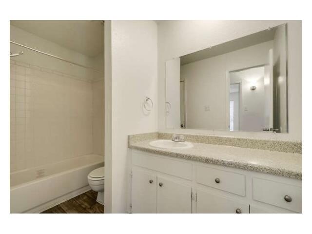 Photo - 5009 Copperbend Blvd Unit B