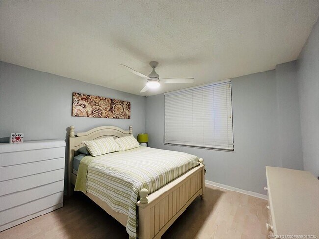 Photo - 9940 S Ocean Dr Unidad 703