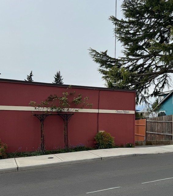 Building Photo - 1115 Perry Ave