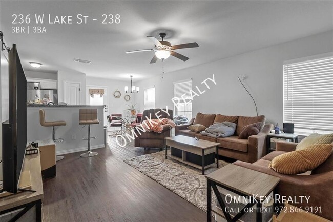 Photo - 236 W Lk St Unit 238