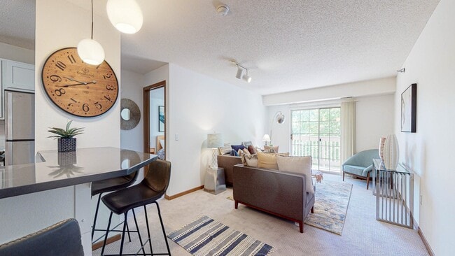 Photo - Creekside Apartments