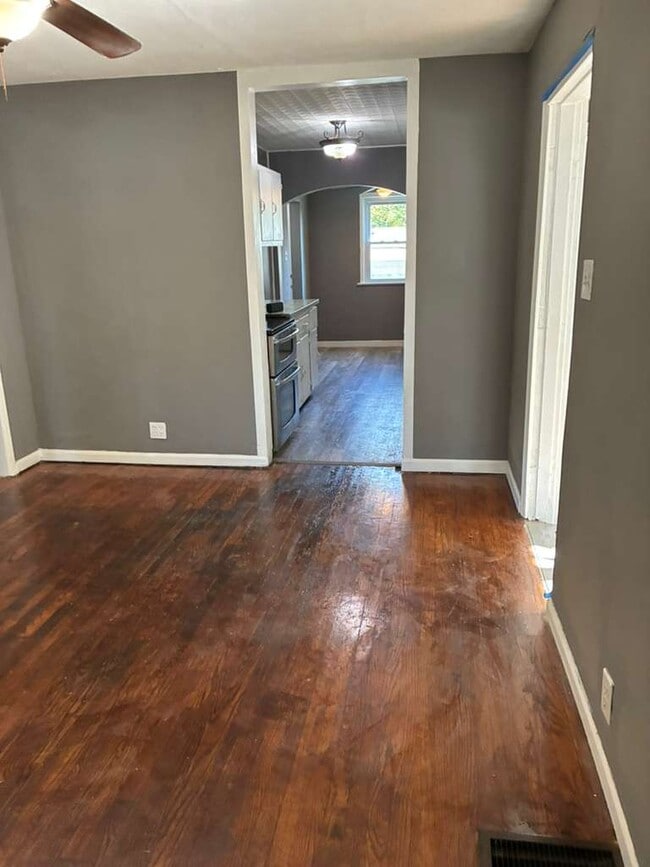 Photo - 5112 Edith Ave