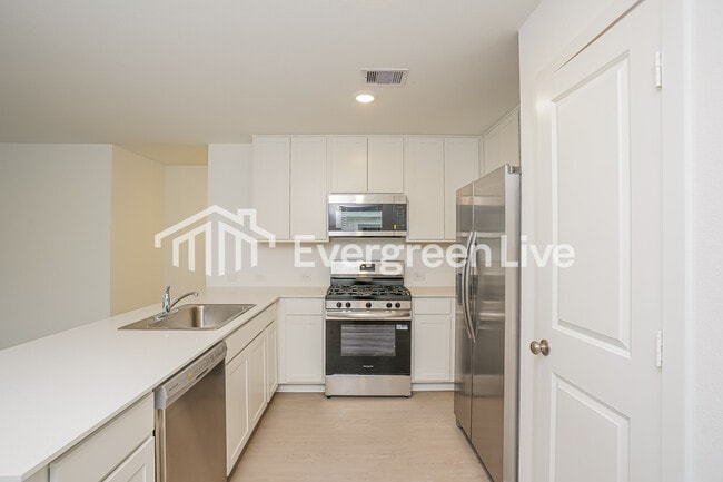 Photo - 319 Bush Mdw Ln