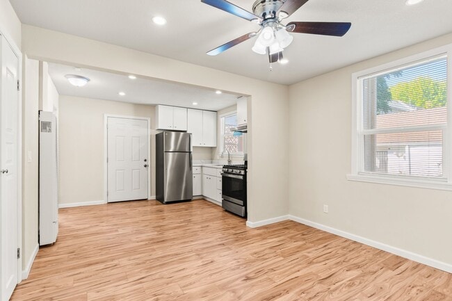 Photo - Modern 2 Bedroom in Alameda w/ Parking! Unit E