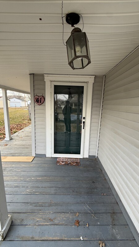 Photo - 41 W Main St