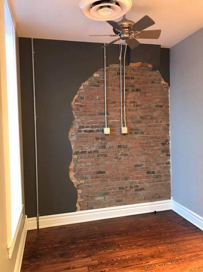 Photo - 110 S Main St Unit 2B