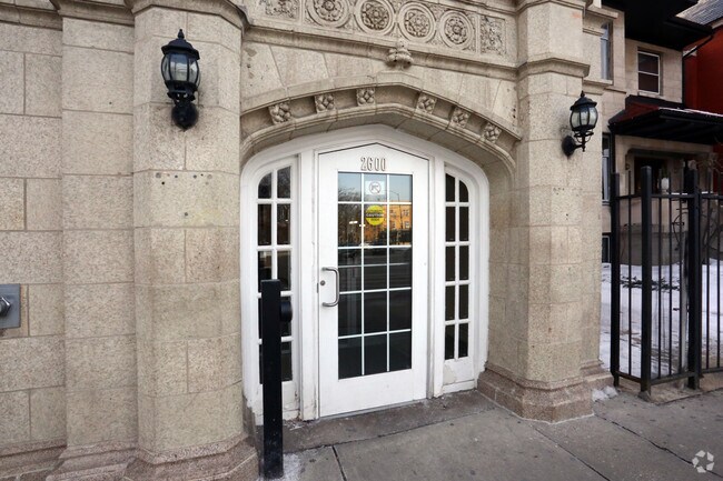 Photo - Logan Vistas Apartments