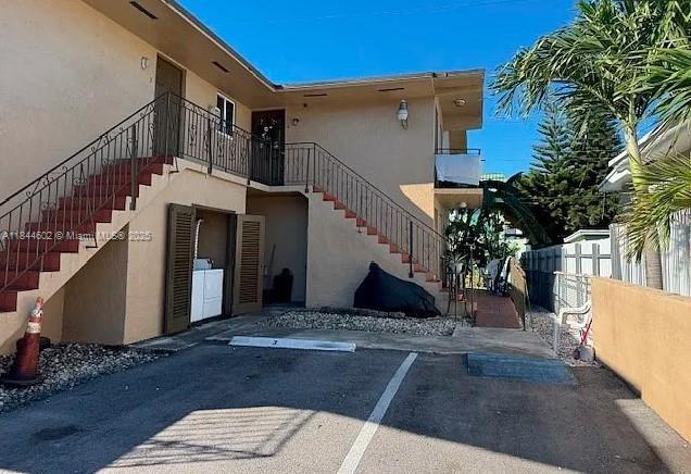 Photo - 800 NW 44th Ave Unidad 4 Rental