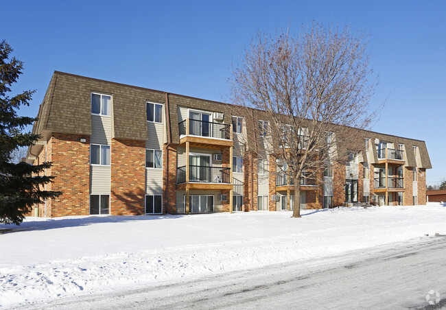 Building Photo - Woodlawn Terrace Rental