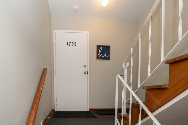 Photo - 1755 Cromwell Dr Unidad 2