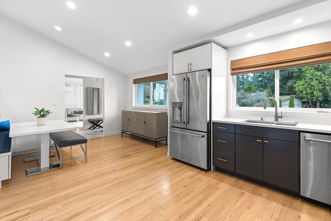 Photo - 4 bedroom 3 bath Mercer Island