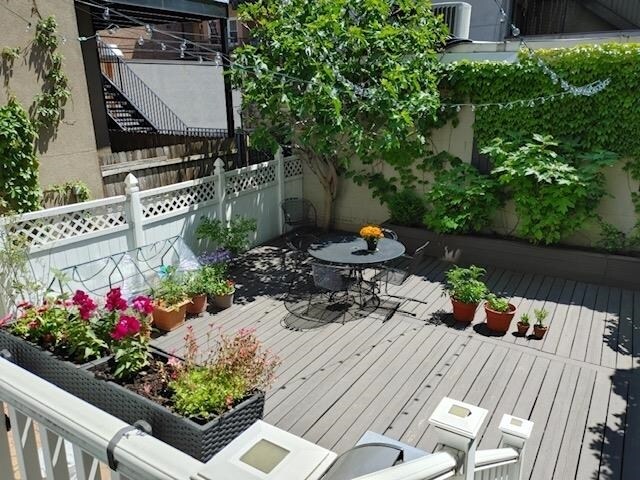 Building Photo - 403 Adams St Unit 1