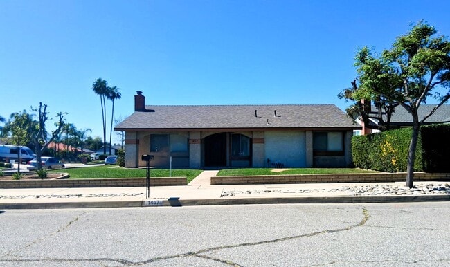 Photo - 1467 Winston Ct