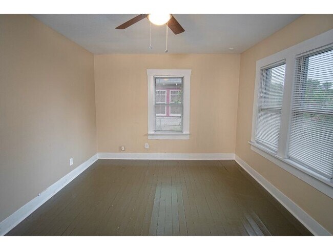 Photo - 1323 Lamar St Unit 1