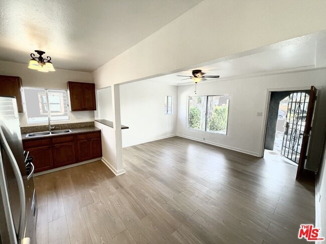 Photo - 3659 6th Ave