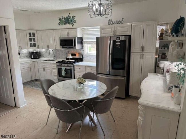 Photo - 35 Terrace Ave