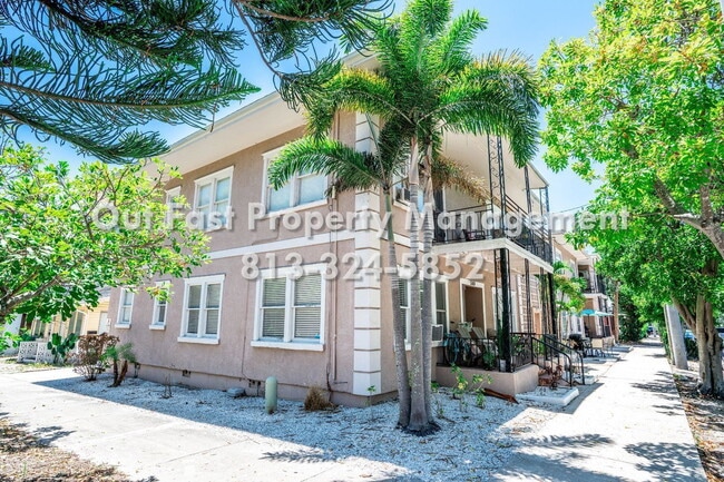 Building Photo - 549 2nd St N Unit 3