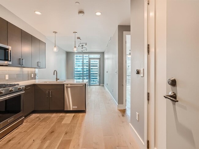 Photo - 222 West Ave Unidad 2203