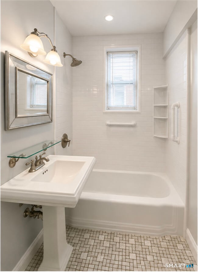 Photo - 45 Maple St Unit 4A