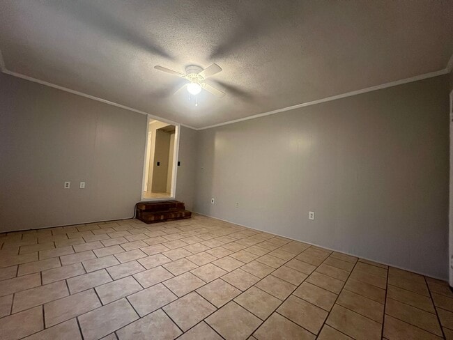 Photo - MOVE-IN READY!