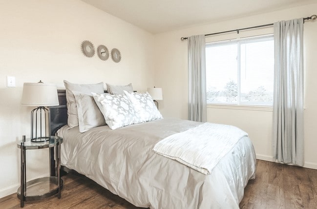 Westport Edge Apartments
