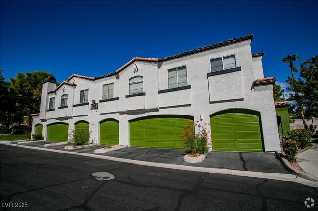 Building Photo - 2675 Windmill Pkwy Unit 1034 Rental