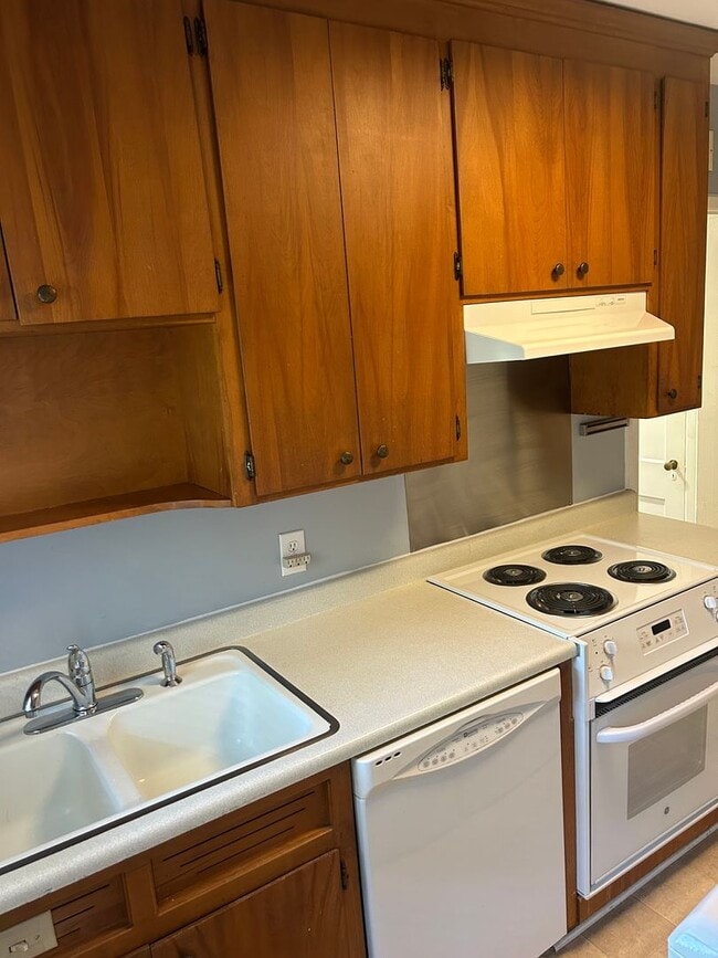 Photo - Greenville, 1BD, 1BD, 780SF