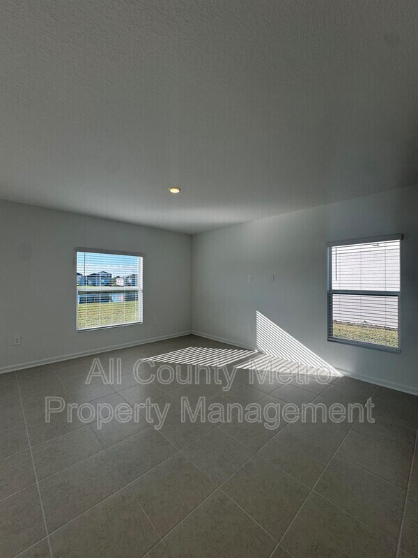 Photo - 5642 Gingham Dr