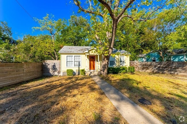 Building Photo - 2008 Rountree Dr Rental