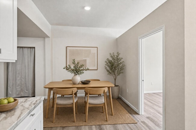 Photo - Palouse Arms Apartments