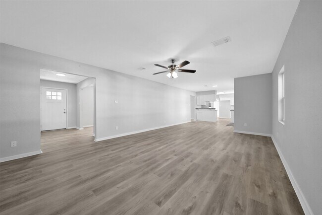 Photo - 13426 Balcrest Dr